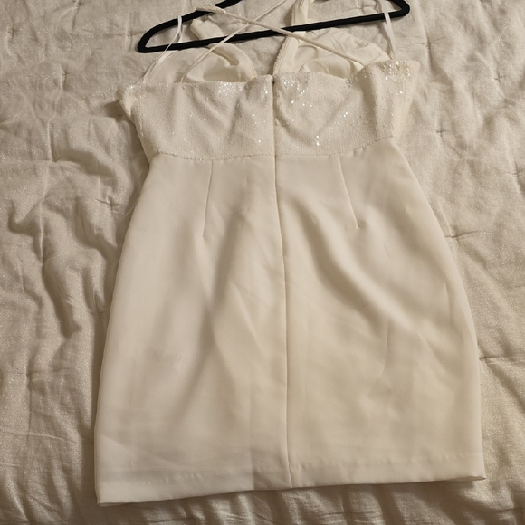 Halston Heritage Cream Slip Dress - Picture 9 of 14